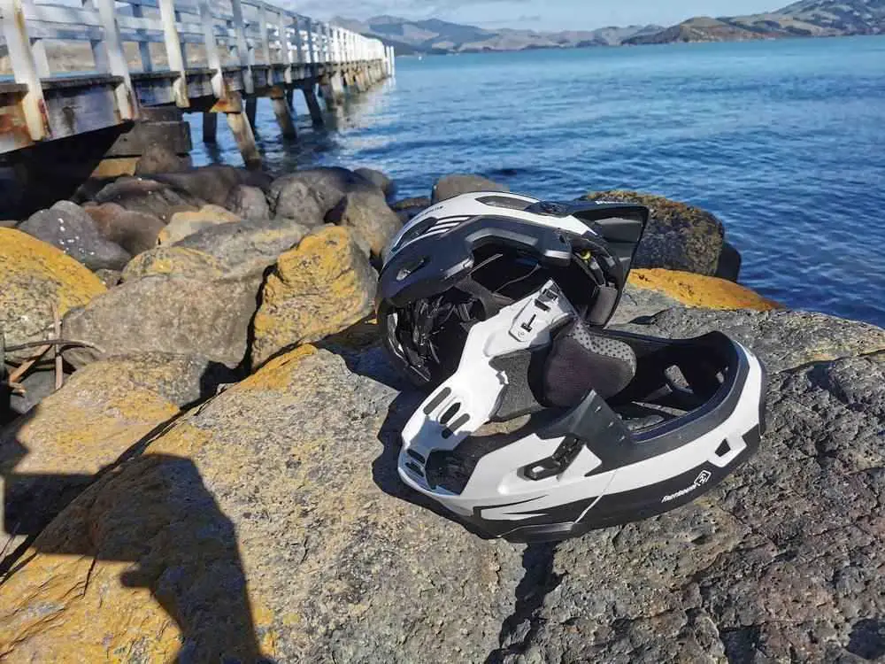 Unattached Detachable Helmet Unattached Detachable Helmet