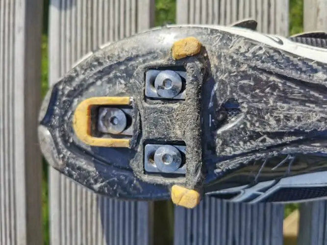 3 bolt cleat mount cycling shoes