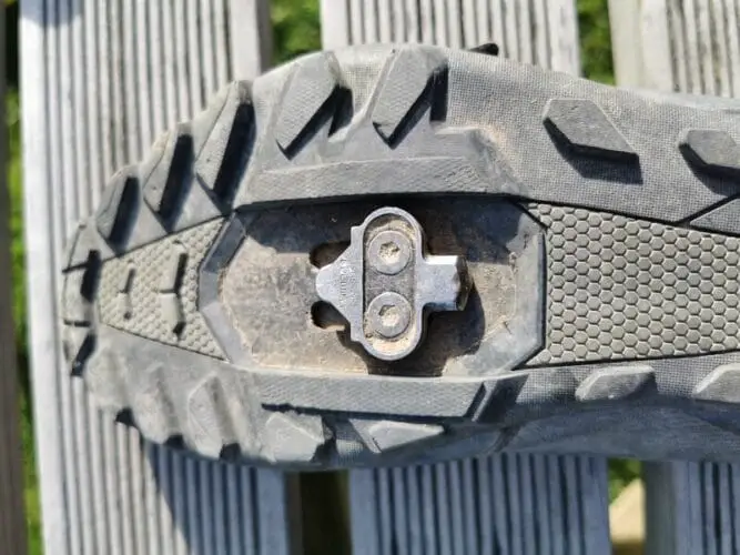 how to fit mtb cleats