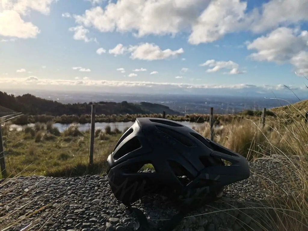 Low Profile Mountain Bike Helmet