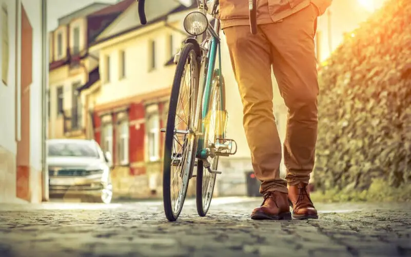 bike with removable pedals