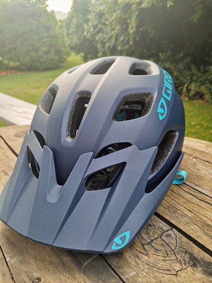The Giro Verce MIPS review explains the fixed visor