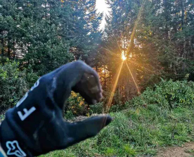 Right fit of MTB Glove