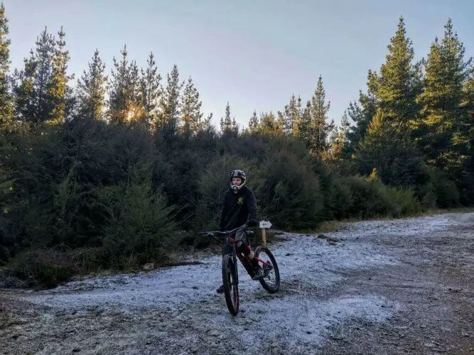What to Wear Mountain Biking in Winter